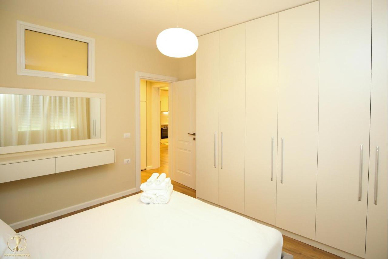 T2 City Apartments Vlorë 외부 사진